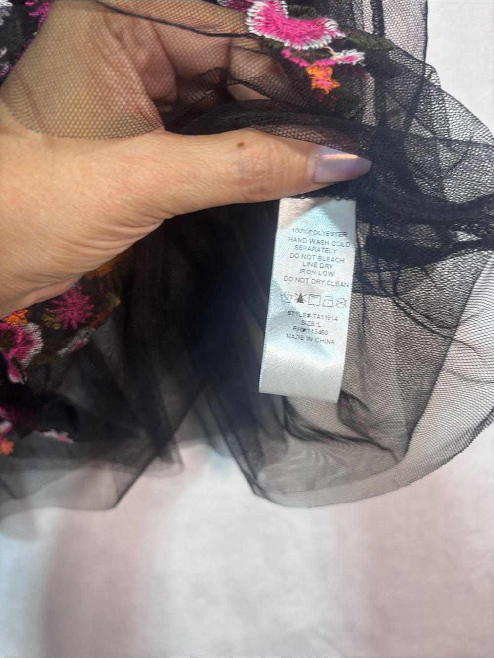 Lulumari black mesh tulle top ruffled short sleeves floral embroidery Sz Large - Picture 7 of 8